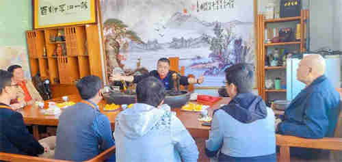 热烈欢迎江农深圳校友会领导一行莅临江湖云考察指导工作!(图4)